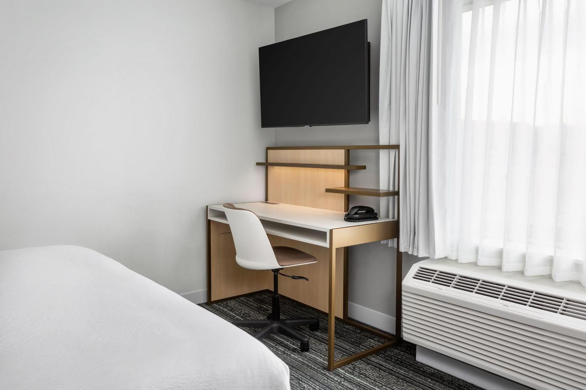 Towneplace Suites By Marriott Iron Mountain Buitenkant foto